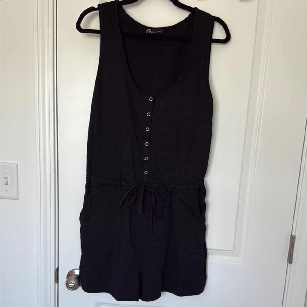 Black Sleeveless Romper